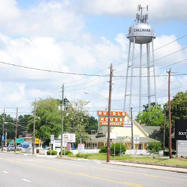 Street View of Callahan with water tower
