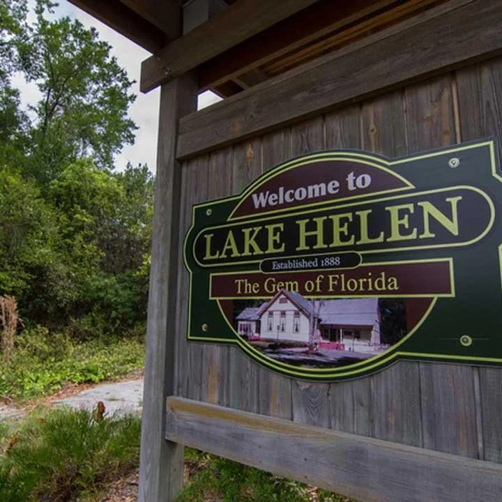 Welcome to Lake Helen The Gem of Florida
